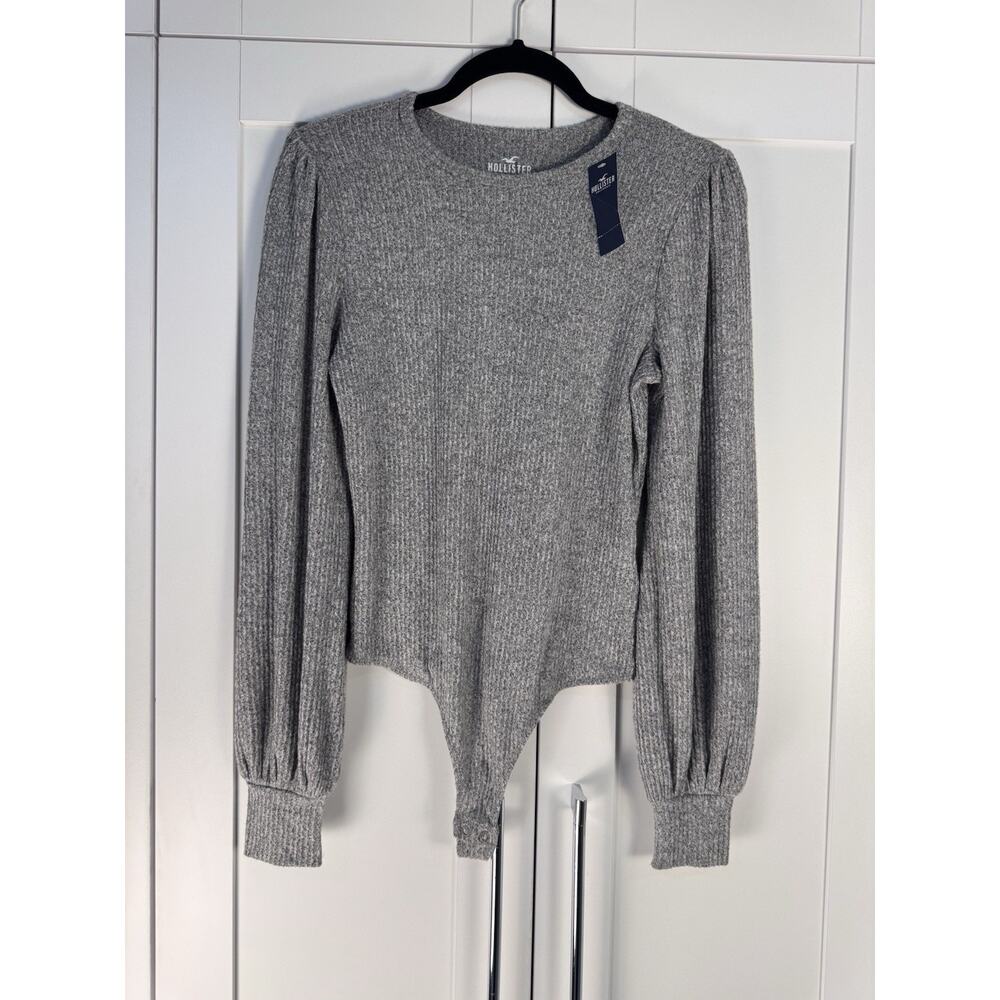 NWT Hollister Balloon Sleeve Ribbed Bodysuit Gray Size Medium Snap Bottom Fitted